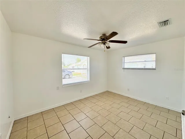 Bedroom 1 (10x12)