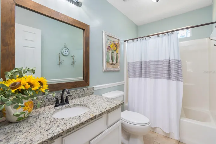 2nd Bathroom