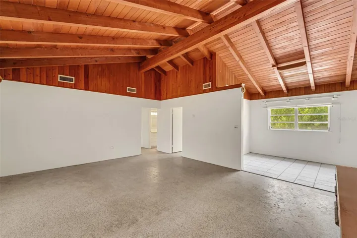 Living rm and Dining rm