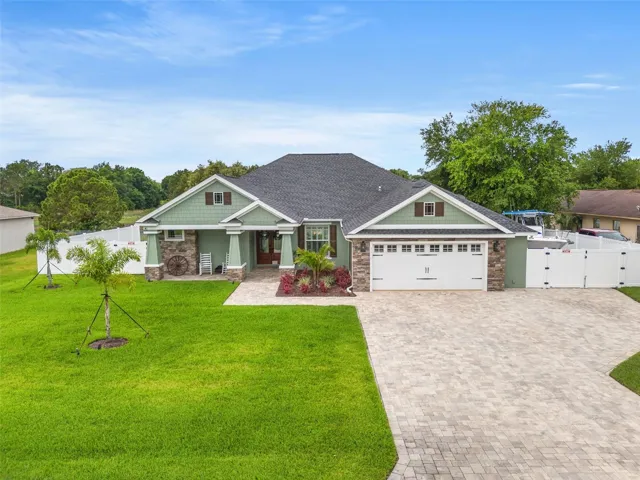 8016 Greenbrier Court