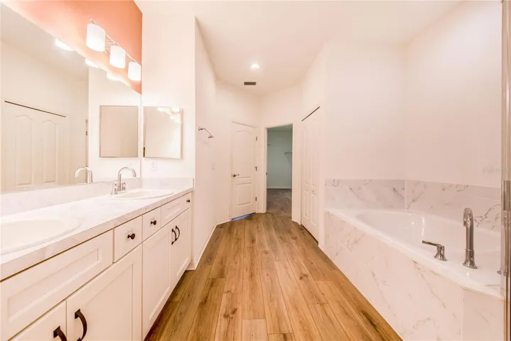 Primary Ensuite Bathroom