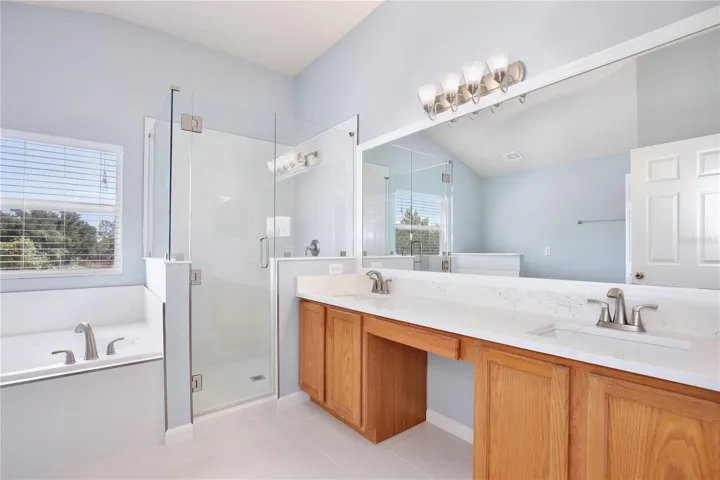 Second Floor Primary/Owner's Suite Bathroom