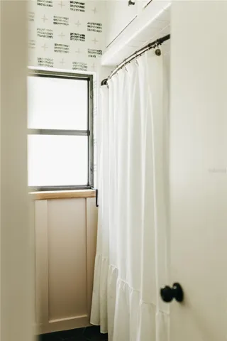 Tub/shower combo
