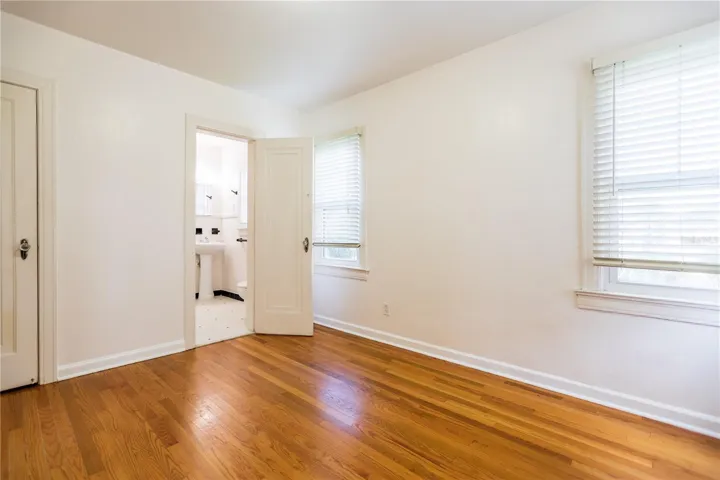 807- Bedroom