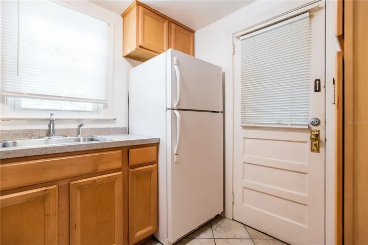 807- Kitchen