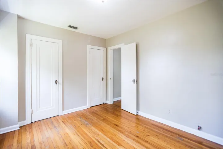 809- Bedroom
