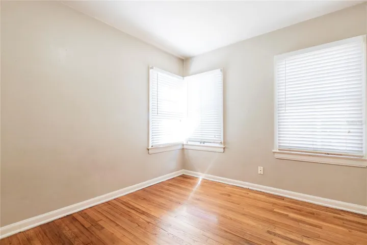 805- Living Room
