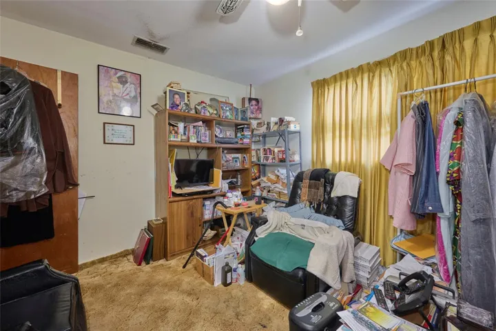 Guest bedroom 2