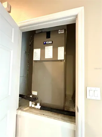 AC