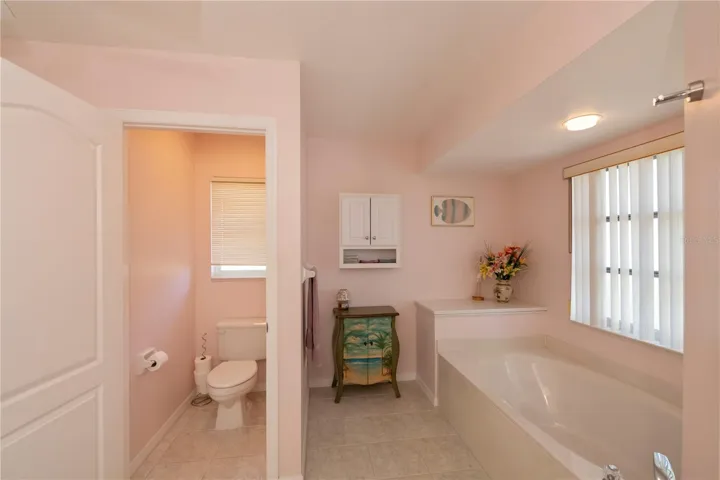 primary ensuite bathroom