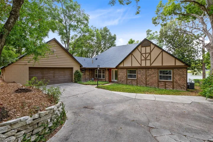 Welcome to 296 Frances Circle!