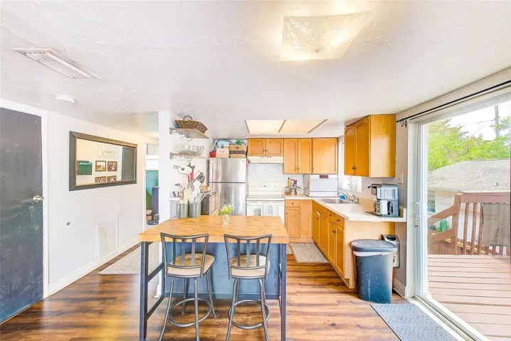 Upstairs unit