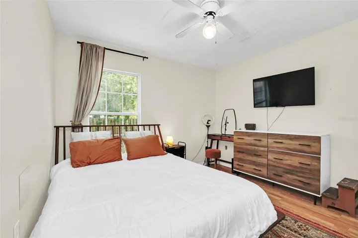 Bedroom #1