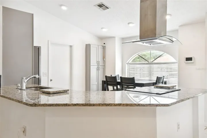 794 Barclay TerraceKitchen