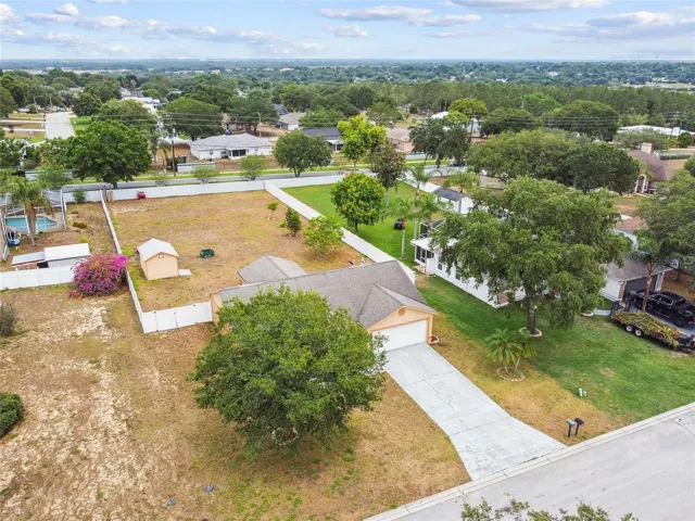794 Barclay TerraceLake Wales, FL 33853