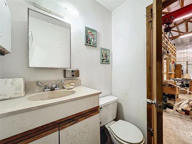 Garage half bath