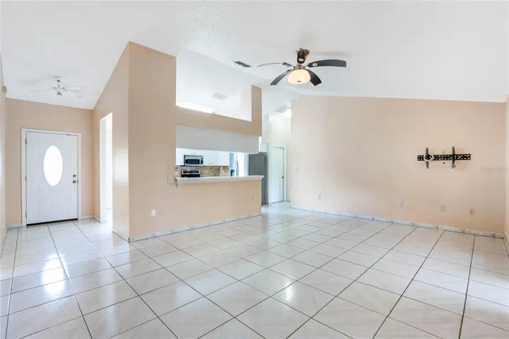 LIVING AREA.