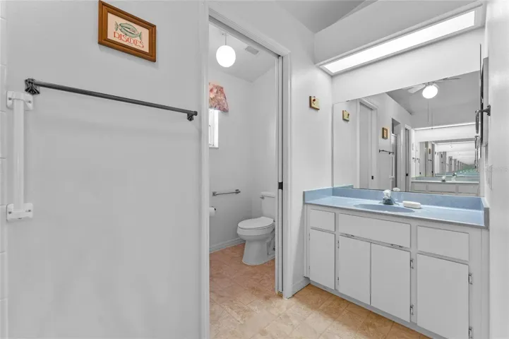Primary bath