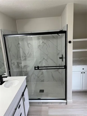 Primary En-Suite