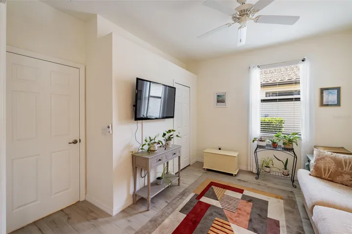 Bedroom 3/Den