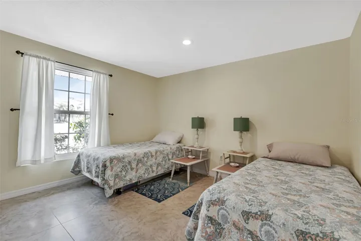 Guest bedroom