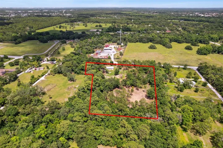 Aerial outline of adjoining properties combined, totaling 6.3 acres.