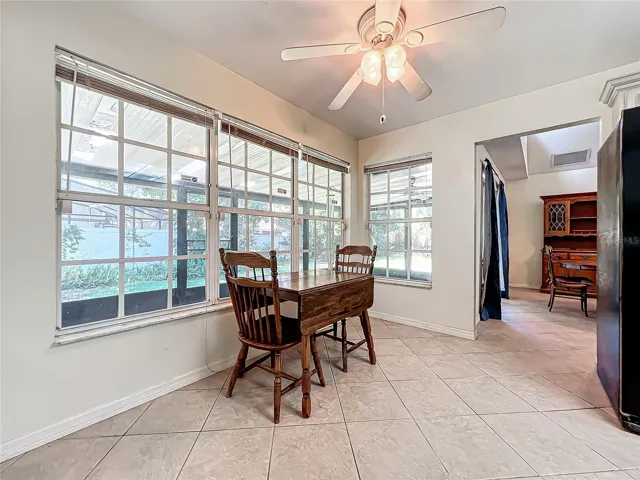 Breakfast Nook