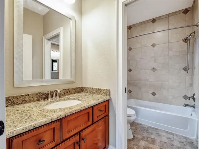 Jack & Jill Bath