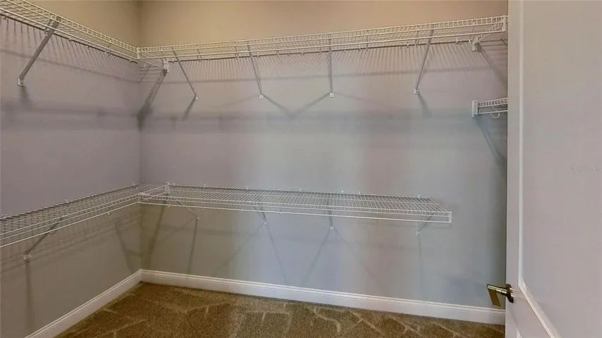 walk in closet