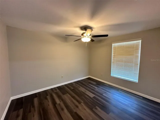 Guest bedroom