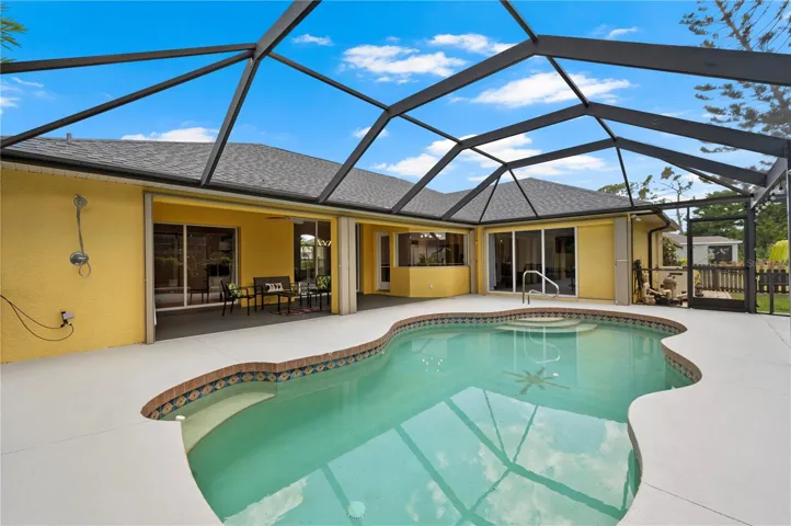 Pool and Lanai