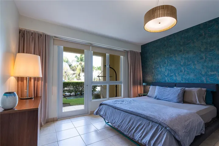 Private lockout room