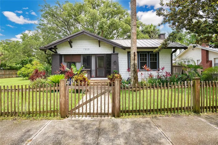 Welcome to 1504 S Palmetto Avenue!