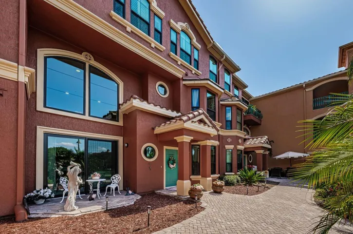 Front exterior view