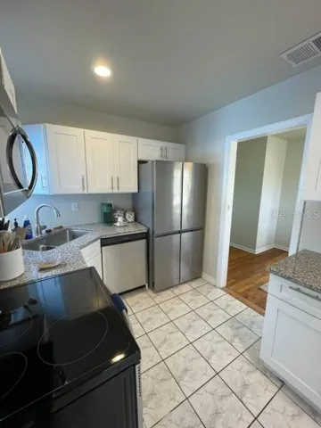 Apt. 1 - Kitchen