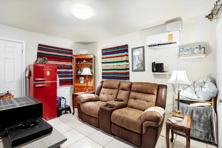 Apt. 2 - Living room