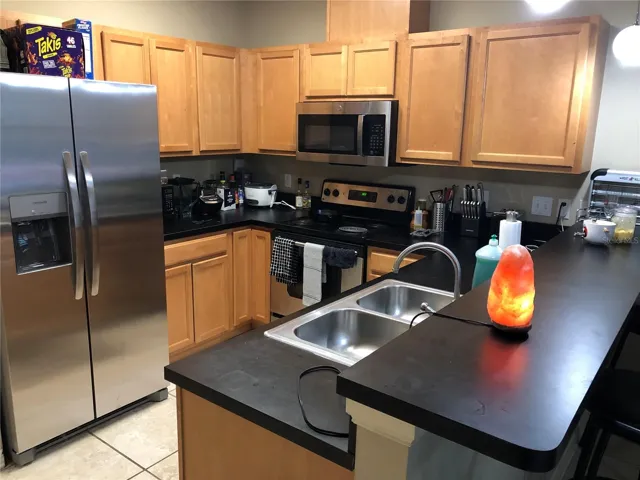 Kitchen & Stainless Steel Appliances