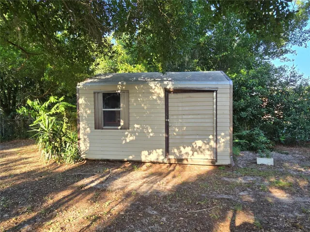 Shed
