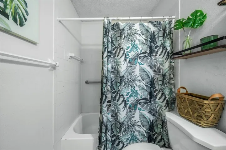Bathroom #2- tub/shower