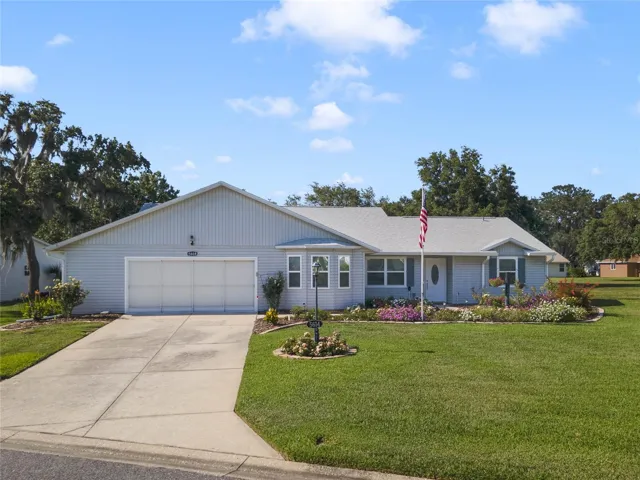 Front of Home w/ Custom Garden & Flower