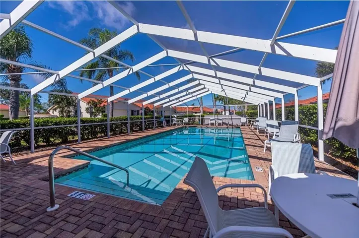 Community pool