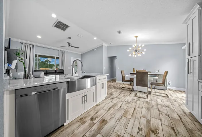 Kitchen dinning room