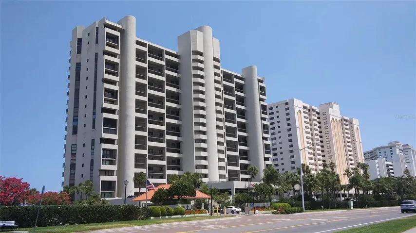 LIGHTHOUSE TOWERS BUILDING