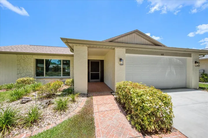 Beautiful front walkway you'll love coming home to~
