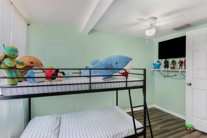 Room 1