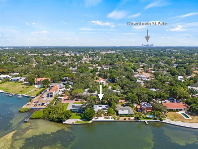 The drive couldn't be faster to get to all Downtown St. Pete has to offer!