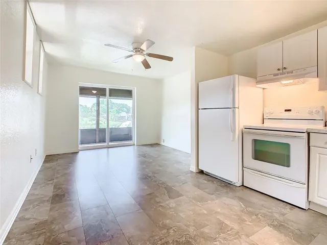 2nd floor living room and kitchen