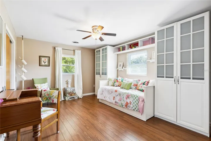 Bedroom #1