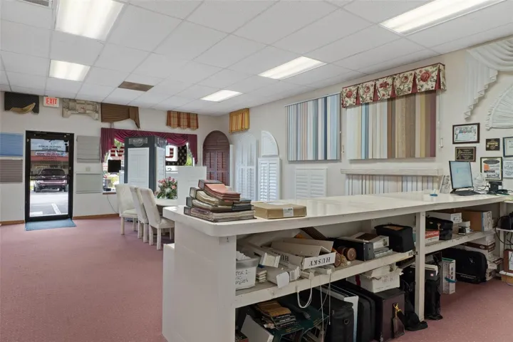 Sales Counter