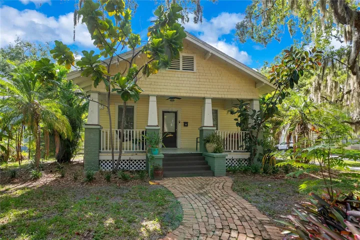 Welcome to 719 S Myrtle Avenue!